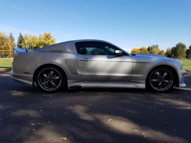 2012 ford mustang gt coupe 2-door