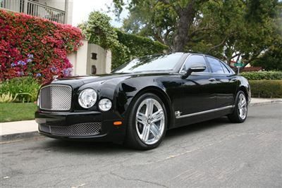 Sell Used 2011 Black Bentley Mulsanne 2850 Miles Black