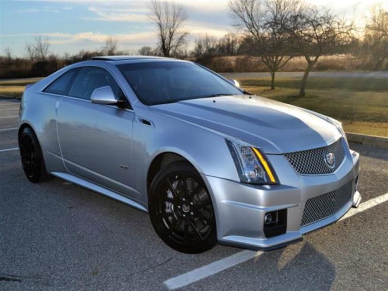 Sell used 2013 Cadillac CTS V Coupe 2-Door in North Kansas City