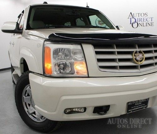 We finance 2004 cadillac escalade awd 7pass clean carfax 6cd wrrnty towpkg mroof