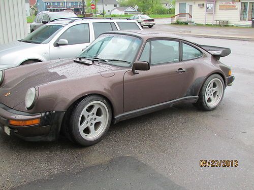 Porsche 1982 turbo  brown