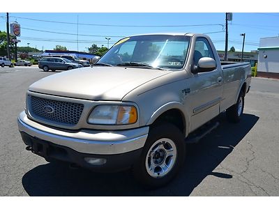 1999 ford f-150 4x4 8ft bed ,  clean carfax no accident