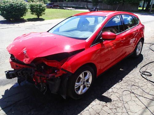 2012 ford focus se, salvage, damaged, wrecked, crashed