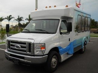 2011 ford 350 goshen coach! pacer ls please call questions call (727) 539-7559