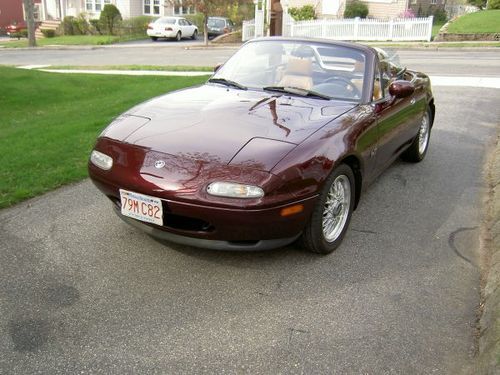 1995 mazda miata m edition convertible 2-door 1.8l