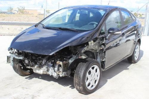 2013 ford fiesta se sedan damaged salvage only 7k miles economical wont last!!