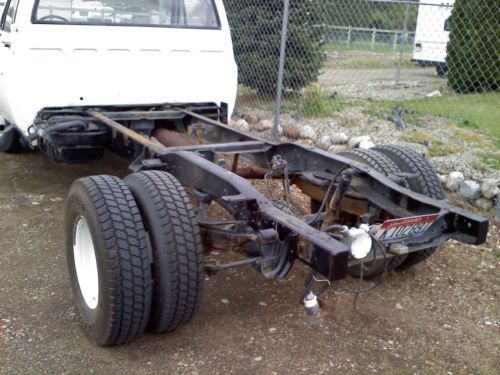 1983 chevy 1 ton cab frame truck