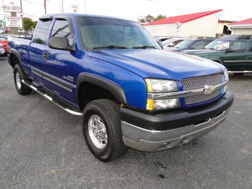 Chevy 2500 ext-cab duramax diesel 4x4 priced to move!!!