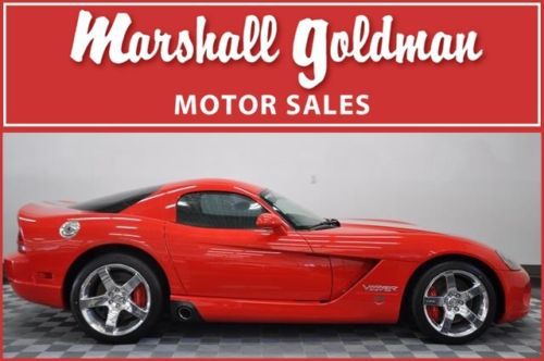 2006 dodge viper gts coupe red/black silver stripes only 9500 miles