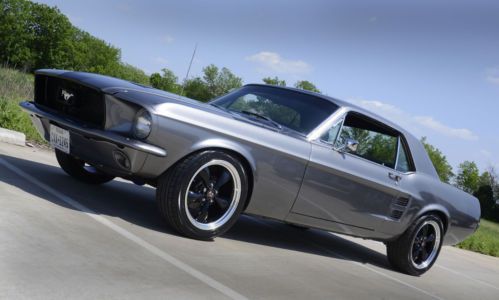 1967 ford mustang 4.7l beautifully restored graphite gray over black