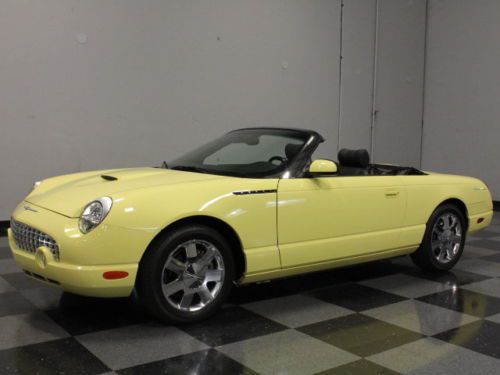 Low miles, clean as can be, inspiration yellow on black, fully loaded, like new!