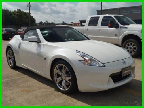 2010 nissan 370z convertible, automatic, navigation, bose, htd/cld seats