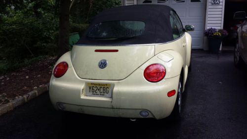 2003 volkswagon beetle  mellow yellow convertible