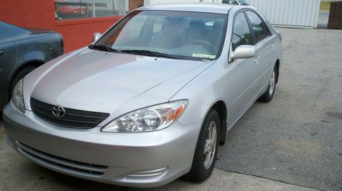 2002 toyota camry sedan in excellent condition