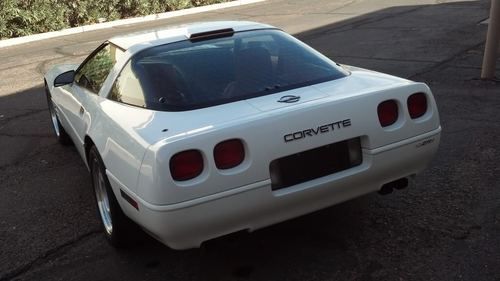 Zr1 7,300 actual miles  original paint and tires  white on red  mint