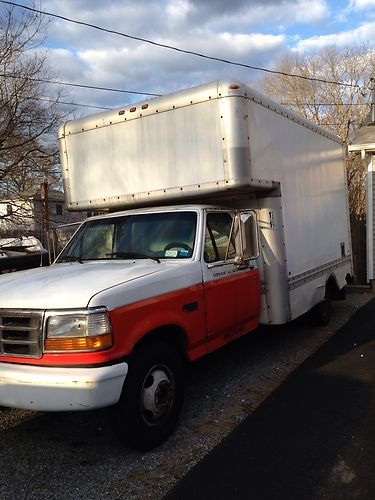 1994 ford f-350 box truck (old u-haul)