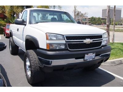 Abs pre-owned 8ft bed california immaculate condition chevy silverado 2500 2006