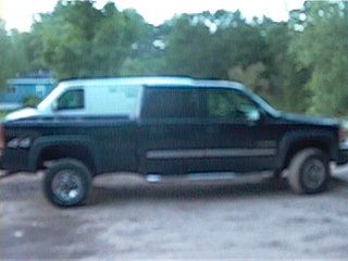 2004 gmc sierra 2500 full 4 door pickup truck 4x4
