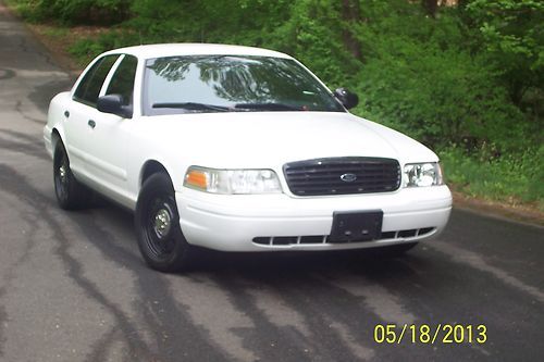 2007 ford crown victoria police interceptor white very good condition