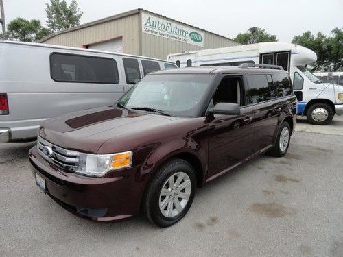 2010 ford flex, se model , one owner, only 43k miles. warranty available.