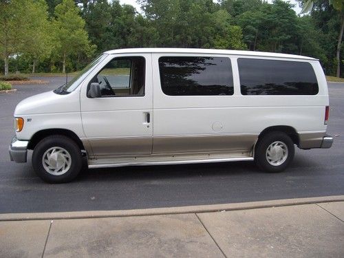 2001 ford e-150 chateau passenger van 5.4 triton v8 cold front and rear air