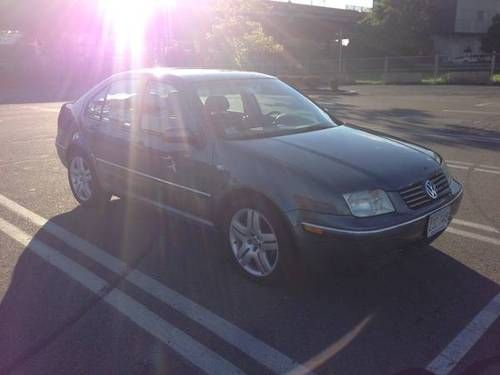 Platinum grey vw jetta 2004 1.8t gls - 46k miles. drives awesome. no accidents.