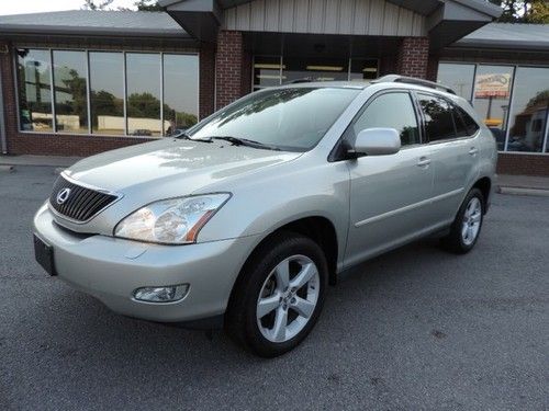 Heated leather,sunroof,power liftgate,call!!