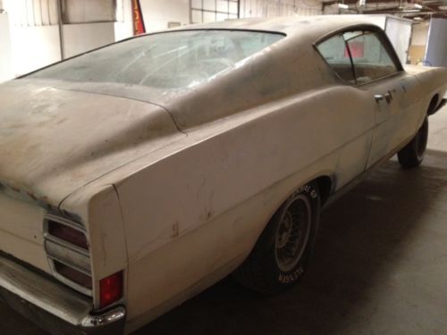 1968 ford fairlane 500  no motor, no trans. selling this with a bill of sale