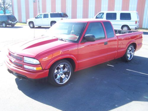 2002 chevrolet s10 ls extended cab pickup 3-door 4.3l