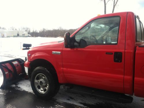 Used F350 For Sale >> Purchase used 2006 Ford F350 XLT V10 4X4 Reg Cab LOW MILES ... Used F350 For Sale >> Purchase used 2006 Ford F350 XLT V10 4X4 Reg Cab LOW MILES ...