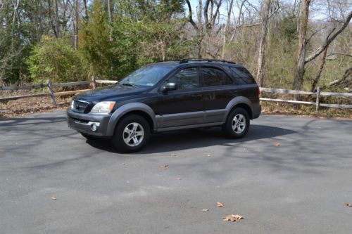 2005 kia sorento ex sport utility 4-door 3.5l senior owned 1 owner