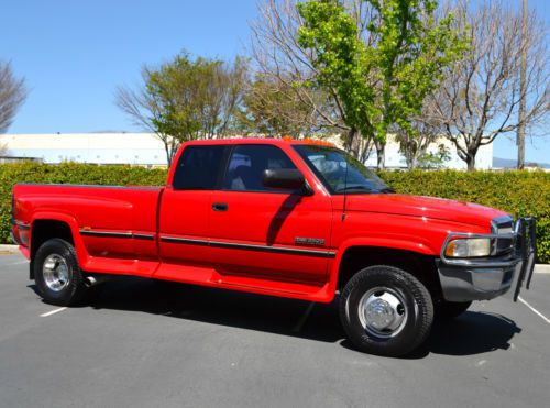 Grandpa&#039;s 1997 dodge ram 3500 slt ext cab 4x4 5.9l diesel only 112,357 miles