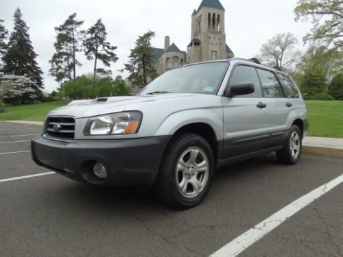 2004 subaru forester x 5 speed manual very nice and maintained no reserve !