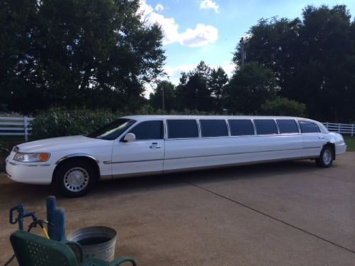 Lincoln town car 180&#034; strech limo, low miles, no reserve!!!