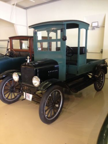 1925 ford open express model t - very nice