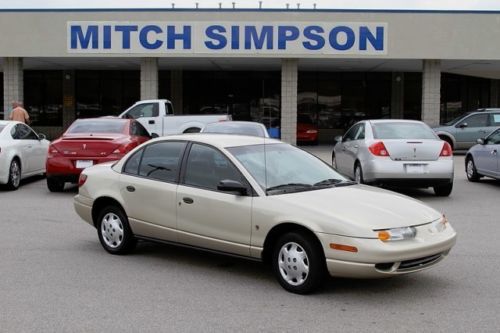 2001 saturn sl automatic/clean carfax/southern car/ good miles/ cheap!