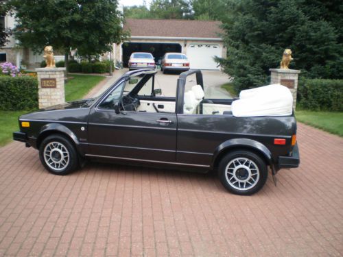 1987 vw cabriolet only 28 k miles all original excellent condition best color