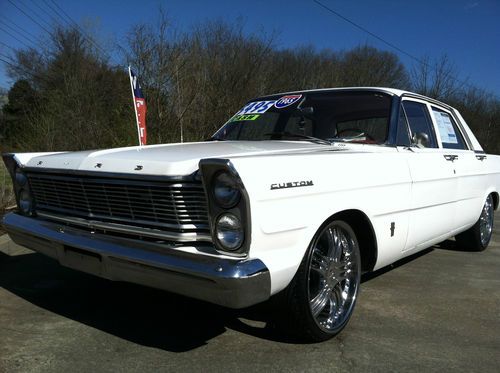 1965 ford galaxie with a 352  runs like a champ &amp; new interior nice car !!!!!