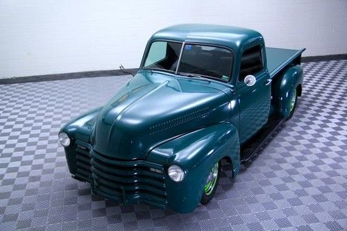 1947 chevy custom street rod pickup truck. modernized and restored. fi 6 cyl.