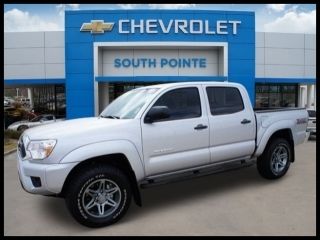 Like new!! 2013 toyota tacoma 2wd double cab i4 at prerunner