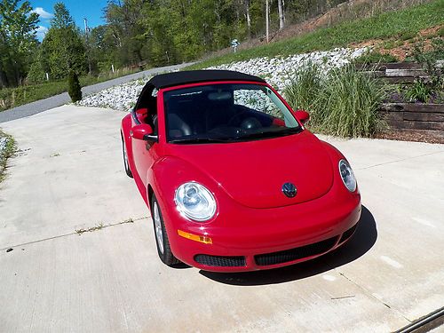 2008 new model,vw beetle, conv, exc. low miles-warranity,black interior, sharp!!