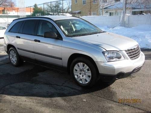 2006 chrysler pacifica must sell looks and drives great call 718-462-6300 sam