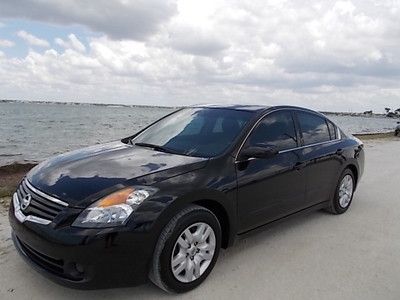 09 nissan altima 2.5 s - clean florida owned car - no accidents - original paint