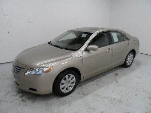 Sunroof moonroof leather heated front seats alloy wheels cd financing gas saver!