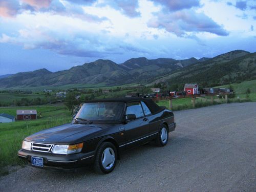 1989 saab 900 turbo convertible 2-door 2.0l 16 valves black well-maintained !!!