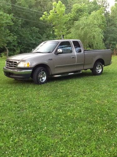 2001 ford f-150 xlt extended cab pickup 4-door 4.2l
