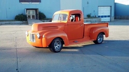 1947 ford pickup with fuel injected 5.3 and od 4l60e! very nice!!