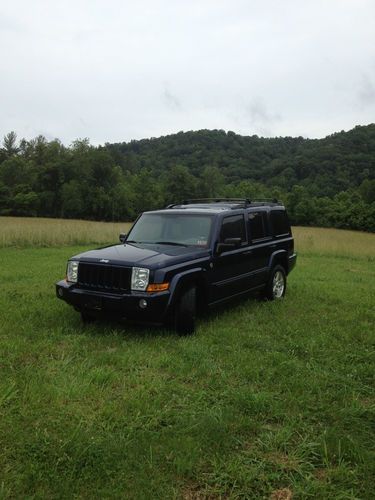 2006 jeep commander base sport utility 4-door 4.7l v8 w/towing package and hitch
