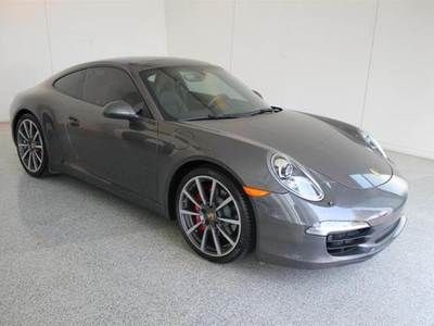 Porsche certified pre-owned - great options - one owner - full leather - look !