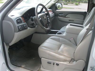 2007  Chevrolet  Silverado 1500 LTZ, 5.3L V8 SFI, Z71 4X4, Crew Cab 4D, US $13,500.00, image 12